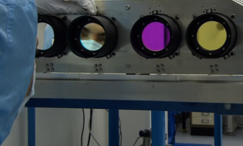 cámara multiespectral de un satélite