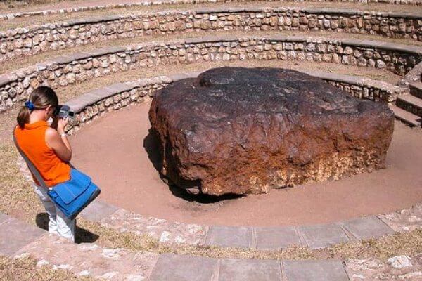 el mayor meteorito del mundo cuál es el meteoritos más grande