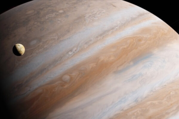características de los satélites de Júpiter